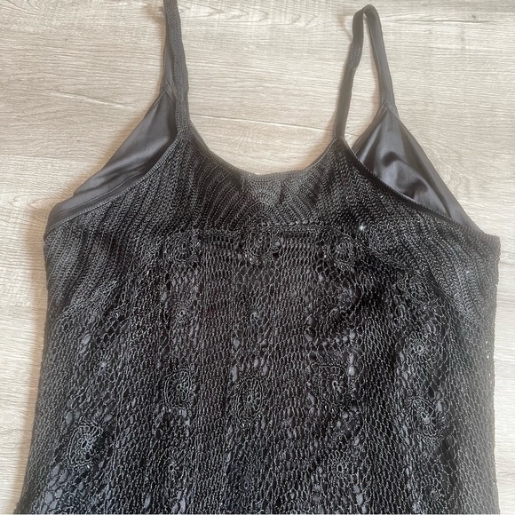 Vintage Black crochet evening dress with black bugle beads
V-neck thin straps - Picture 13 of 14